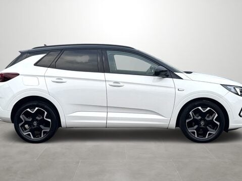 Vauxhall Grandland 1.2 Turbo Ultimate 5dr 10