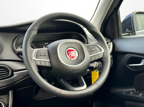 Fiat Tipo 1.4 T-Jet [120] Lounge 5dr 17