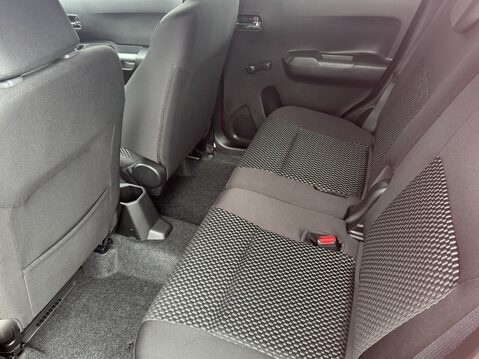 Suzuki Ignis 1.2 Dualjet 12V Hybrid SZ-T 5dr 31