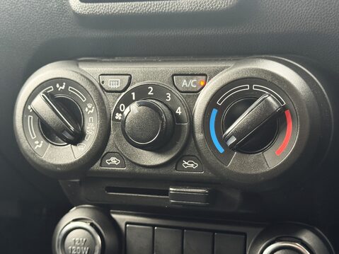 Suzuki Ignis 1.2 Dualjet 12V Hybrid SZ-T 5dr 22