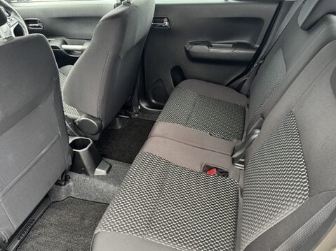 Suzuki Ignis 1.2 Dualjet 12V Hybrid SZ5 5dr CVT 33