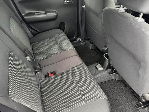 Suzuki Ignis 1.2 Dualjet 12V Hybrid SZ5 5dr CVT 31