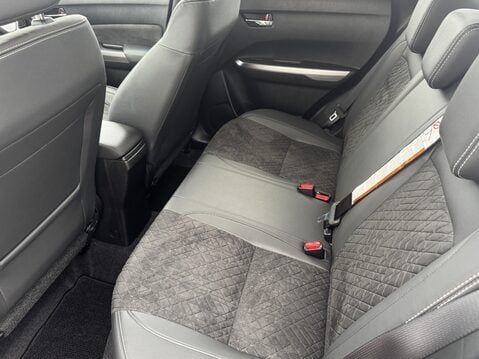 Suzuki Vitara 1.5 Hybrid SZ5 ALLGRIP 5dr AGS 34