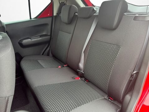 Suzuki Ignis 1.2 Dualjet SHVS SZ3 5dr 32