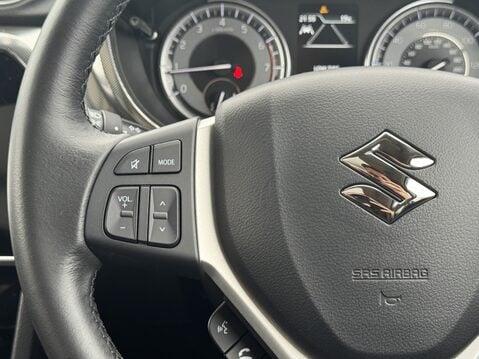 Suzuki Vitara 1.4 Boosterjet 48V Hybrid SZ5 5dr 27