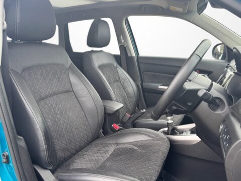 Suzuki Vitara 1.4 Boosterjet 48V Hybrid SZ5 5dr 19