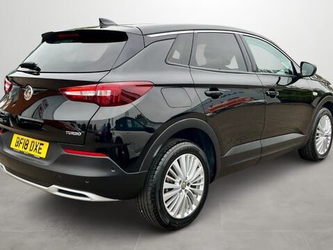 Vauxhall Grandland X 1.2 Turbo Sport Nav 5dr 9