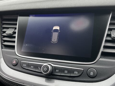 Vauxhall Grandland X 1.2 Turbo Sport Nav 5dr 31