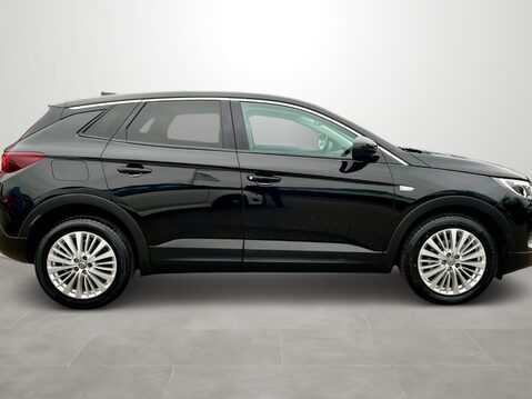 Vauxhall Grandland X 1.2 Turbo Sport Nav 5dr 10