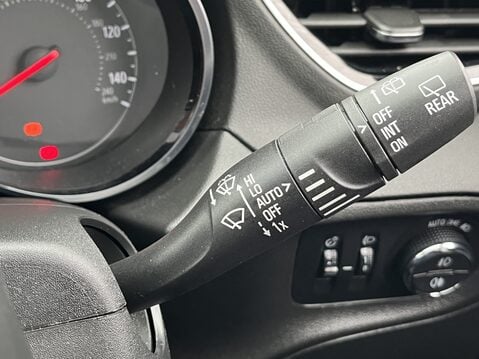 Vauxhall Grandland X 1.2 Turbo Sport Nav 5dr 27
