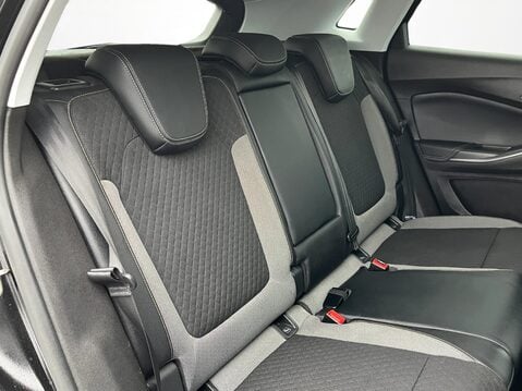 Vauxhall Grandland X 1.2 Turbo Sport Nav 5dr 34