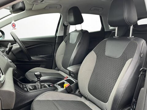 Vauxhall Grandland X 1.2 Turbo Sport Nav 5dr 16