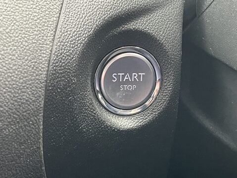 Vauxhall Grandland X 1.2 Turbo Sport Nav 5dr 25