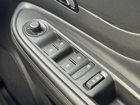 Vauxhall Mokka X 1.4T Elite Nav 5dr Auto 26