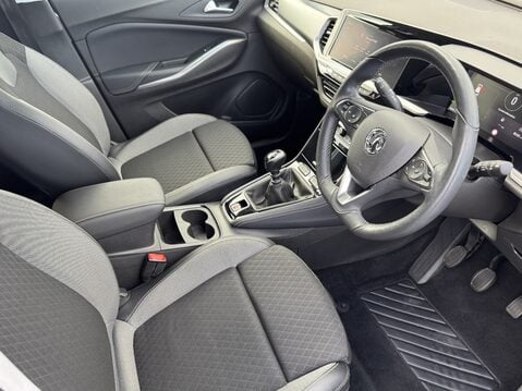 Vauxhall Grandland 1.2 Turbo Elite 5dr 20