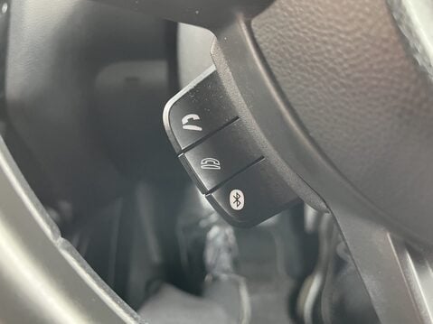 Suzuki Swift 1.0 Boosterjet SZ-T 5dr 22