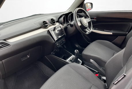 Suzuki Swift 1.0 Boosterjet SZ-T 5dr