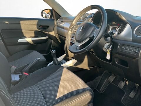 Suzuki Vitara 1.6 SZ4 5dr 15