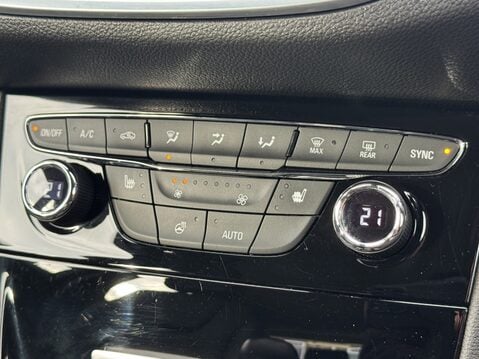 Vauxhall Astra 1.4T 16V 150 Elite Nav 5dr 23