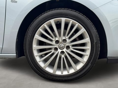 Vauxhall Astra 1.4T 16V 150 Elite Nav 5dr 12