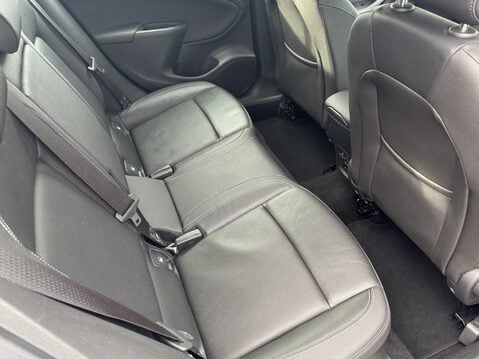 Vauxhall Astra 1.4T 16V 150 Elite Nav 5dr 31
