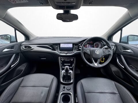 Vauxhall Astra 1.4T 16V 150 Elite Nav 5dr 16