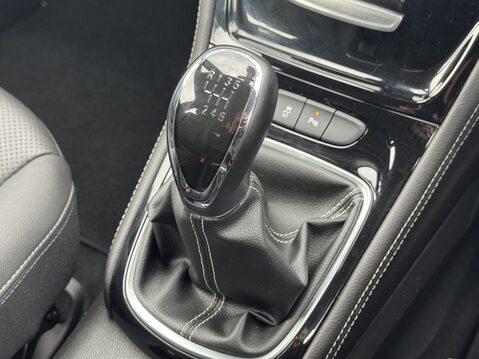 Vauxhall Astra 1.4T 16V 150 Elite Nav 5dr 24