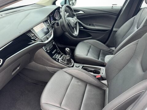 Vauxhall Astra 1.4T 16V 150 Elite Nav 5dr 2