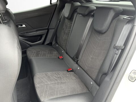 Vauxhall Mokka 100kW Ultimate 50kWh 5dr Auto 35