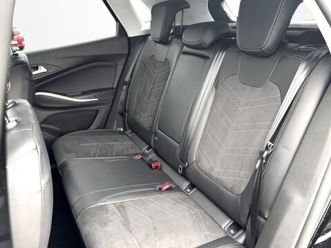 Vauxhall Grandland 1.2 Turbo Ultimate 5dr 36