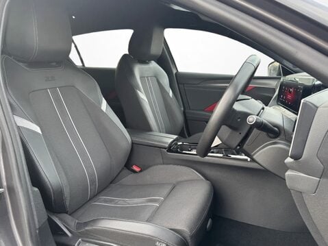 Vauxhall Astra 1.2 Turbo 130 GS Line 5dr 18