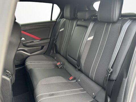 Vauxhall Astra 1.2 Turbo 130 GS Line 5dr 34