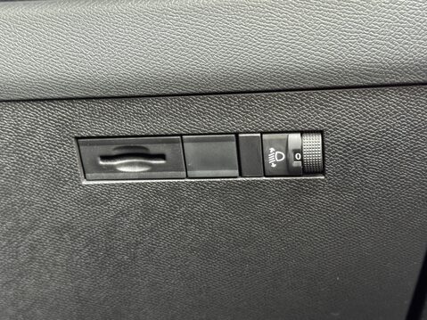 Vauxhall Astra 1.2 Turbo 130 GS Line 5dr 29