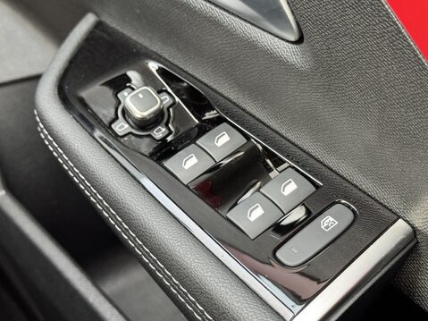 Vauxhall Astra 1.2 Turbo 130 GS Line 5dr 30