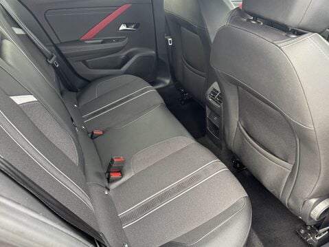 Vauxhall Astra 1.2 Turbo 130 GS Line 5dr 31