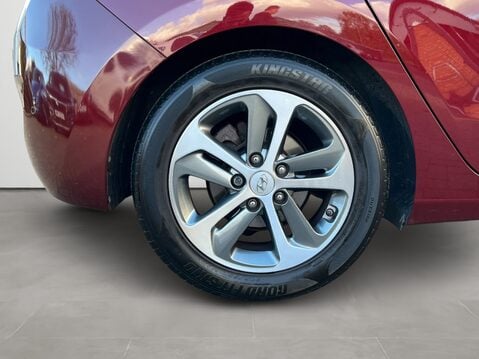 Hyundai i30 1.4 Blue Drive SE 5dr 11