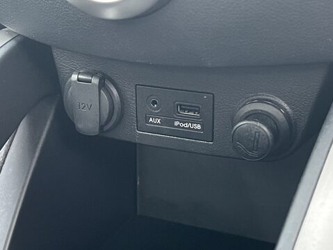 Hyundai Veloster 1.6 GDi Sport 4dr 31