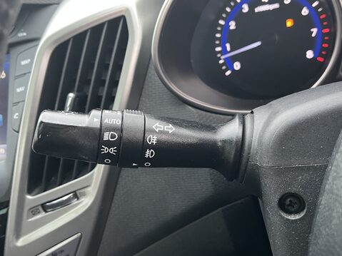 Hyundai Veloster 1.6 GDi Sport 4dr 21