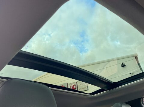 Hyundai Veloster 1.6 GDi Sport 4dr 33