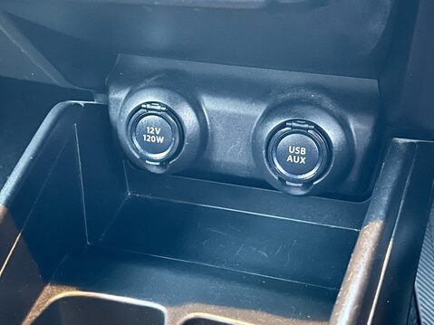 Suzuki Swift 1.2 Dualjet Attitude 5dr 27