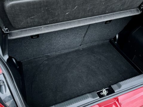 Suzuki Swift 1.2 Dualjet Attitude 5dr 31