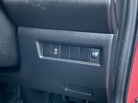 Suzuki Swift 1.2 Dualjet Attitude 5dr 19