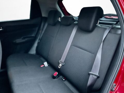 Suzuki Swift 1.2 Dualjet Attitude 5dr 29