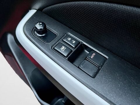 Suzuki Swift 1.2 Dualjet Attitude 5dr 18