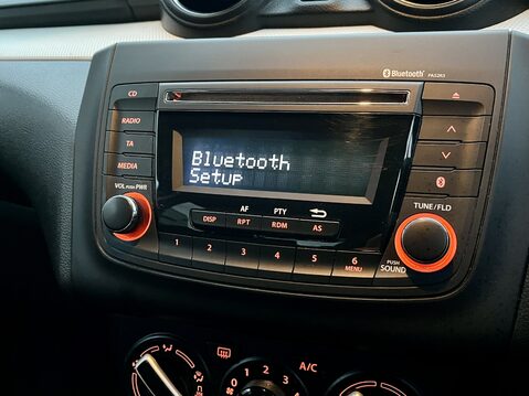 Suzuki Swift 1.2 Dualjet Attitude 5dr 25