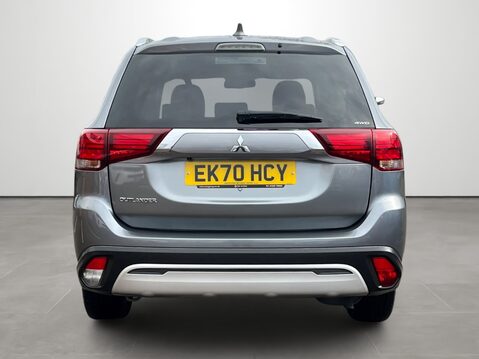 Mitsubishi Outlander 2.0 Exceed 5dr CVT 8