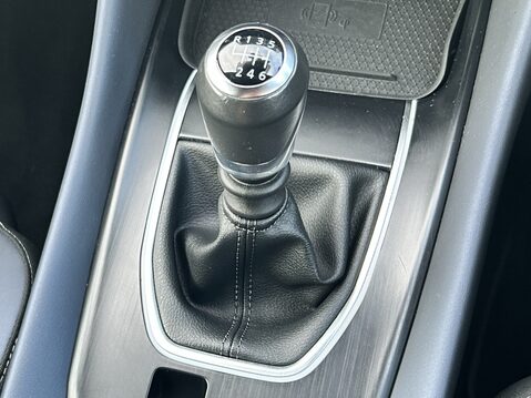 Nissan Qashqai 1.3 DiG-T MH 158 Tekna 5dr 27