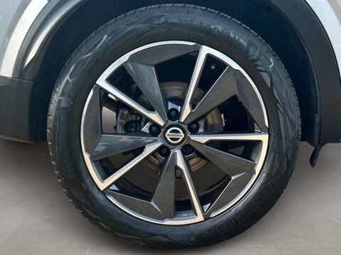 Nissan Qashqai 1.3 DiG-T MH 158 Tekna 5dr 11