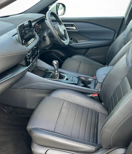 Nissan Qashqai 1.3 DiG-T MH 158 Tekna 5dr