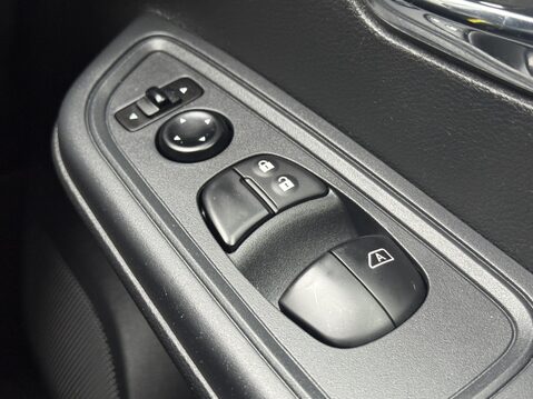 Nissan MICRA 1.0 IG-T 100 Acenta 5dr Xtronic 30